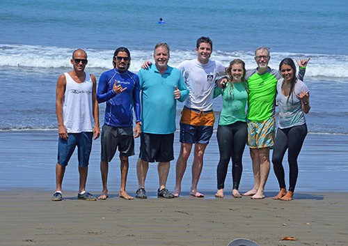 Surf Group for a beginner surf lesson